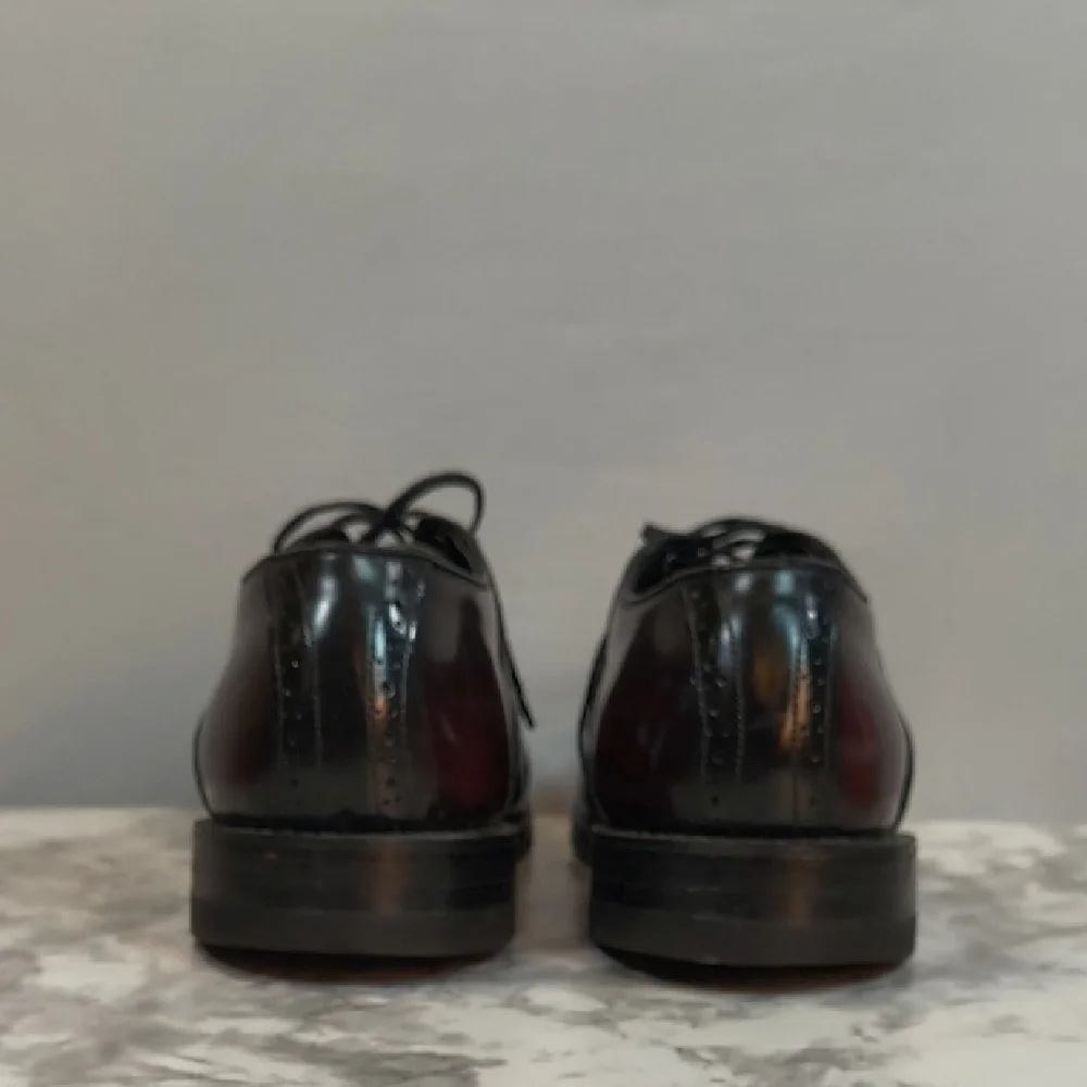 Florsheim Mens 2 Tone Burgundy/Black Leather Oxfords Shoes Size 9-1/2